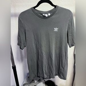 Adidas tee